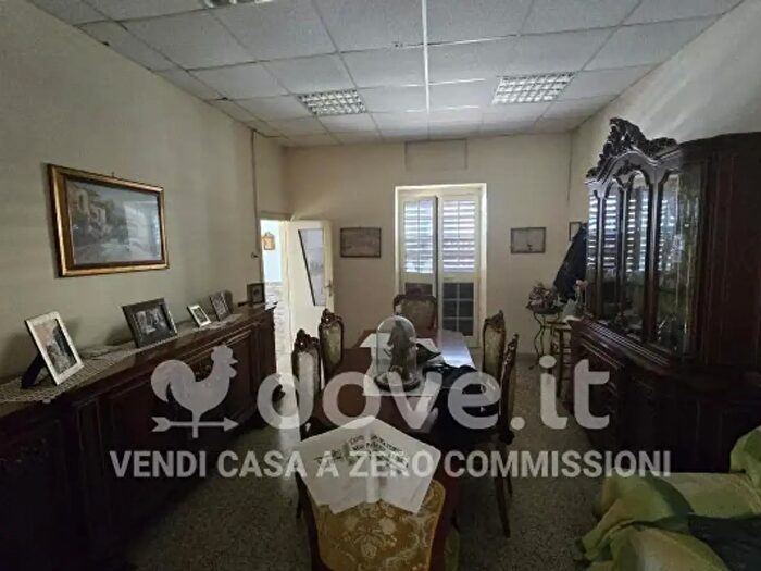 Casa trilocale in vendita in Via Napoli Snc, Recale