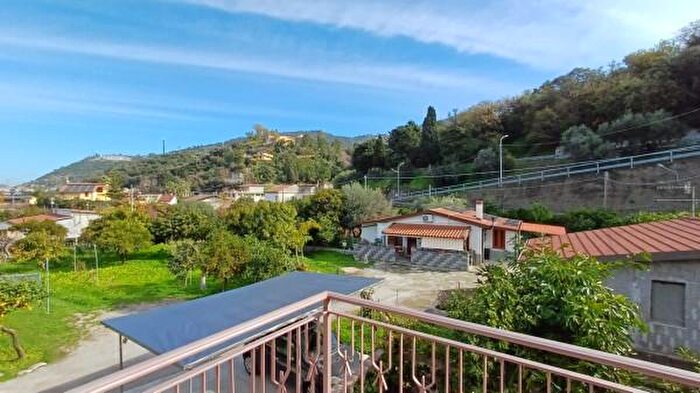 Appartamento con 6 locali in vendita in Contrada Bruca, Capo DOrlando