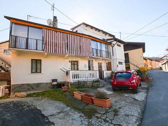 Appartamento quadrilocale in vendita in Borgata Ruadamonte, Coazze