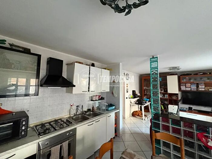 Appartamento trilocale in vendita in Mirandola