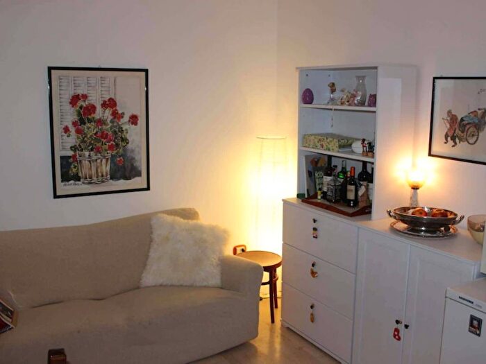 Appartamento quadrilocale in affitto in Via Privata Pietro Ogliari, Chiesa Rossa, Milano