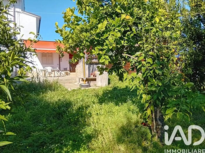 Casa con 6 locali in vendita in Frazione Contrada Lido Riccio, Ortona