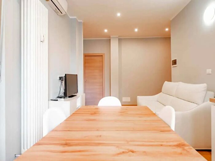 Appartamento monolocale in affitto in Via Ludovico Bellardi, Torino