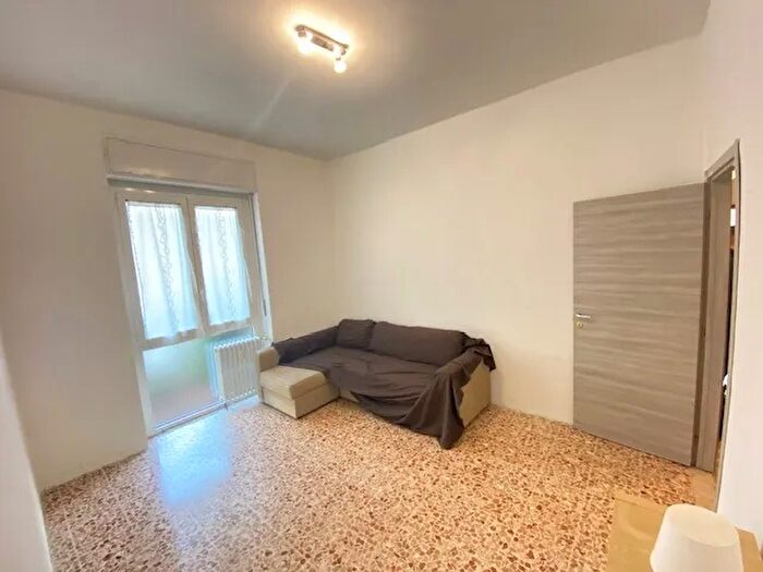 Appartamento trilocale in vendita in Via Galileo Galilei, Monza