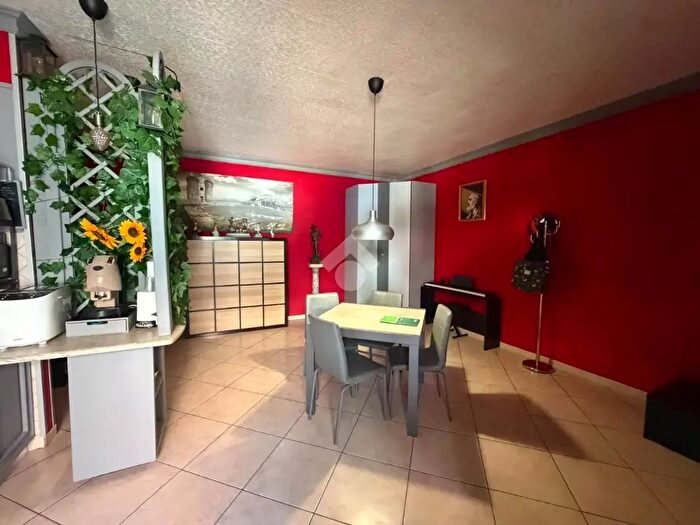Appartamento bilocale in vendita in Via Roma, Grumo Nevano