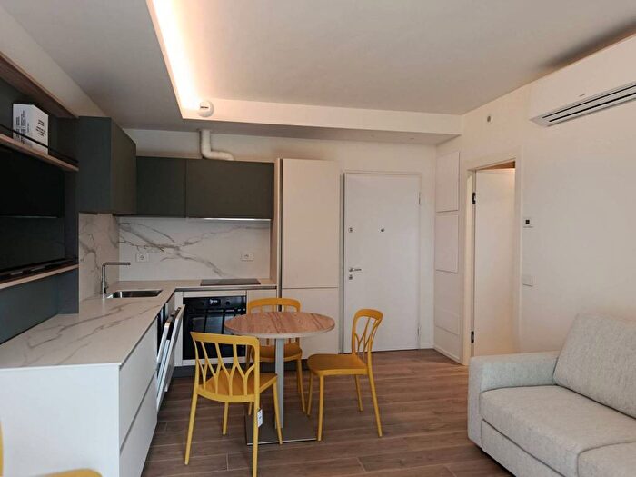 Appartamento bilocale in affitto in Via Dracone, Precotto, Milano