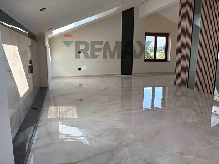 Appartamento bilocale in vendita in Via Antonio Meucci, Borgo Ticino