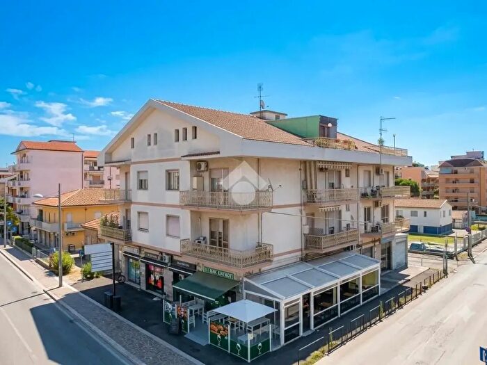 Appartamento quadrilocale in vendita in Via Muzi, Montesilvano
