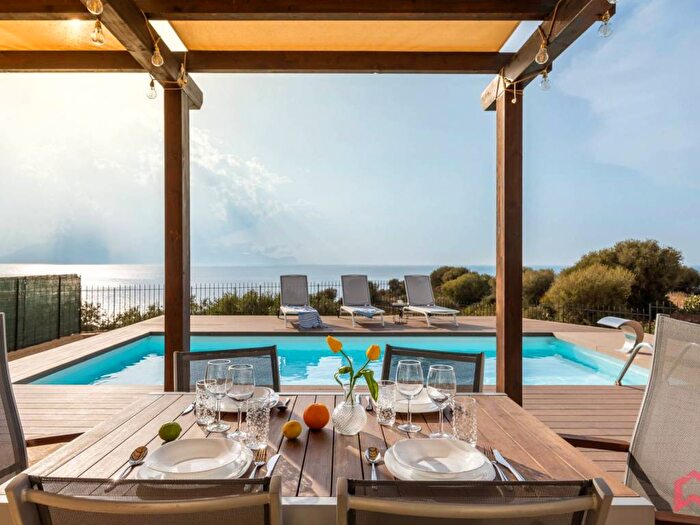 Casa con 5 locali in affitto in Terrasini