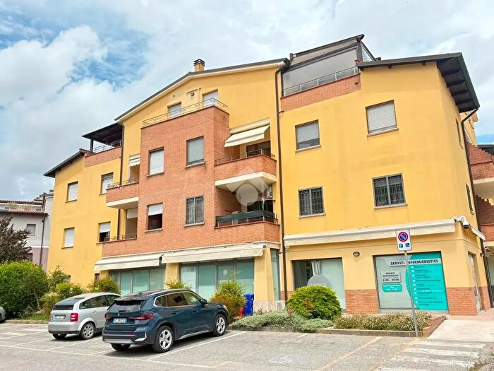 Appartamento quadrilocale in vendita in Via Assisi, Torgiano