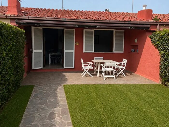 Casa trilocale in affitto in Via Tre Pesci, Ladispoli