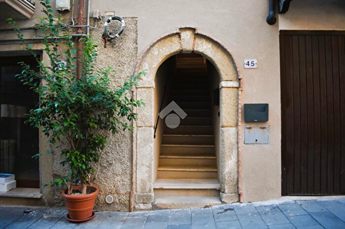 Appartamento trilocale in vendita in Via G Valitutti, Paola