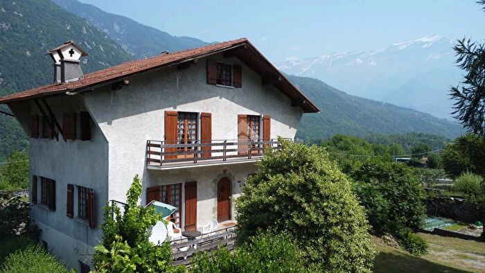 Case in Vendita e in Affitto - 2