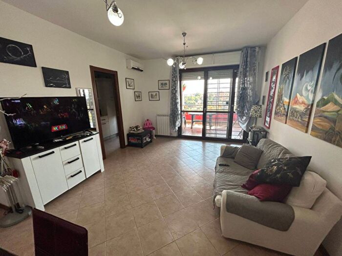 Appartamento bilocale in affitto in Via Sant'Elena Sannita, Ponte di Nona, Roma