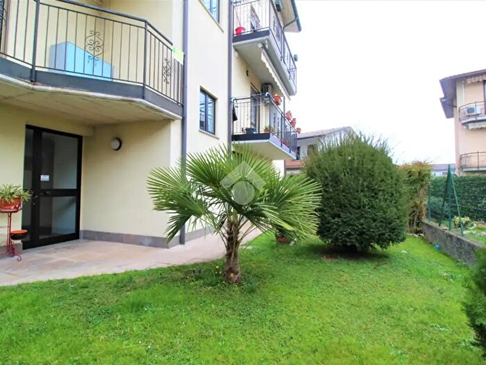 Appartamento bilocale in vendita in Via Grandi, Pandino