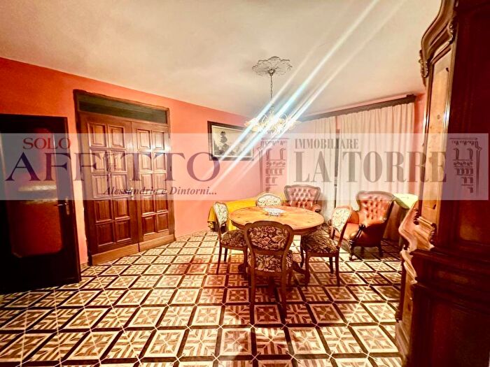 Casa quadrilocale in affitto in Via MAZZINI, Fresonara