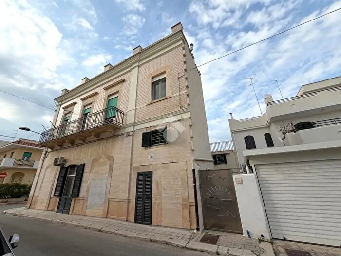 Appartamento bilocale in vendita in Via Fiume, Bari
