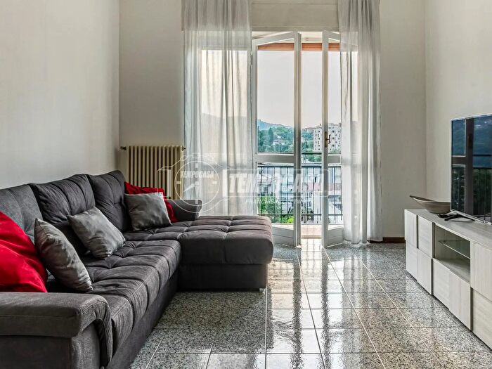 Appartamento bilocale in vendita in Via Tommaso Perti, Lipomo