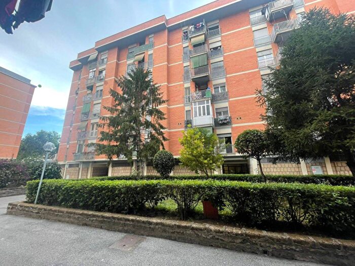 Appartamento trilocale in affitto in Via Pescaglia, Magliana, Roma