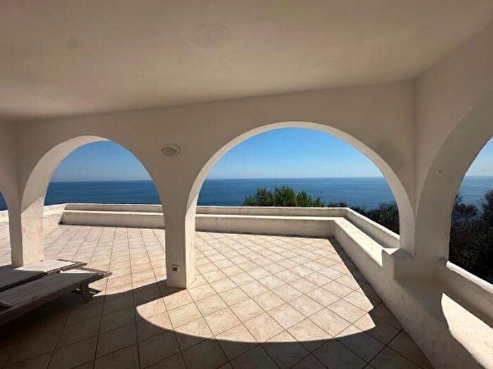 Casa con 6 locali in vendita in Sp, Gagliano Del Capo