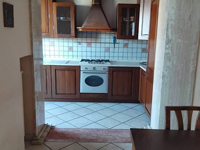 Appartamento con 6 locali in affitto in Via Boschetto, Boschetto, Rocca Massima