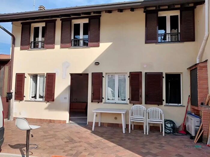 Appartamento bilocale in affitto in Via Cavour, Trezzo SullAdda