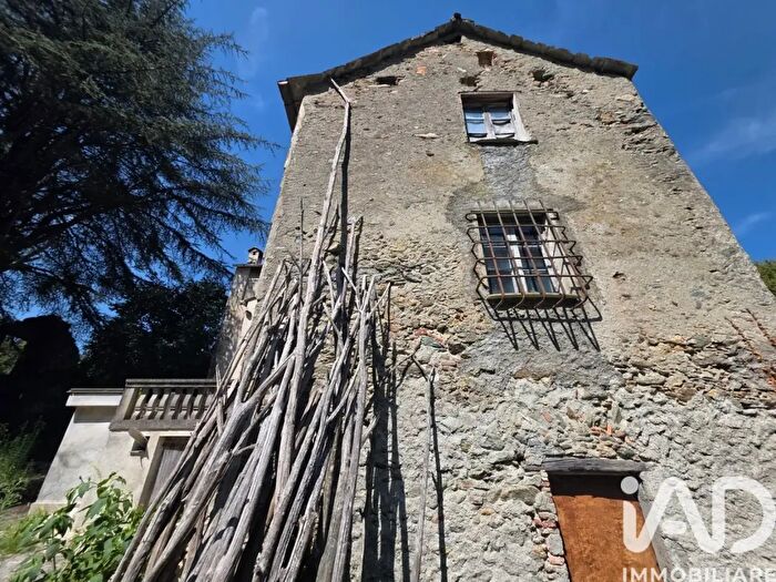 Casa con 8 locali in vendita in Via Ferriera, Quiliano
