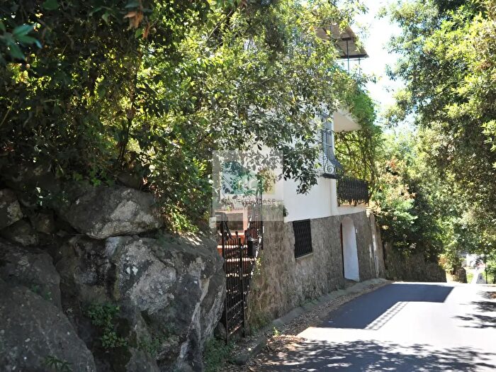 Casa con 8 locali in vendita in Via Zaro, Forio