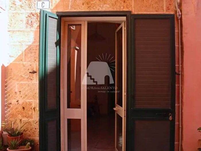Casa trilocale in vendita in Via Guido Troiani, Alessano