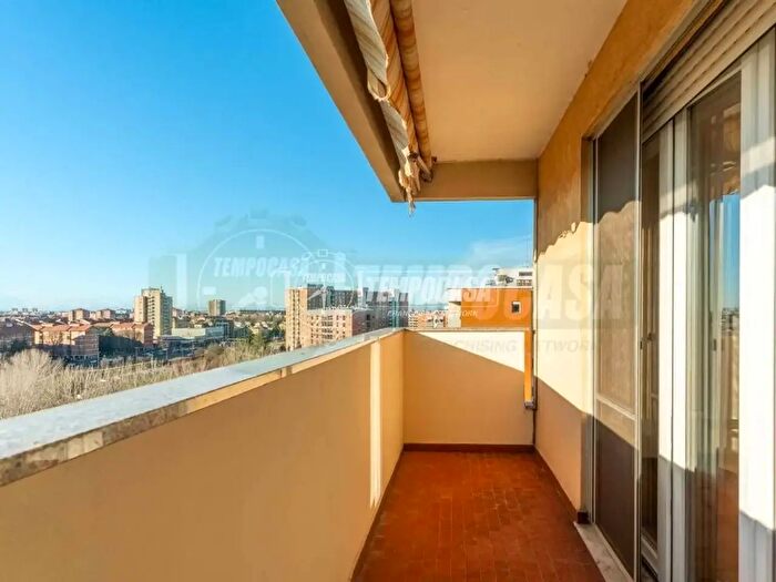 Appartamento trilocale in vendita in Milano