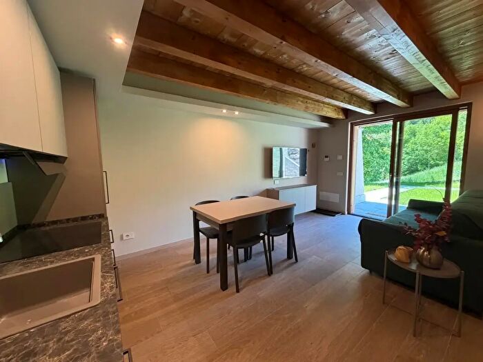 Appartamento trilocale in affitto in Route Mont Blanc, Pre Saint Didier