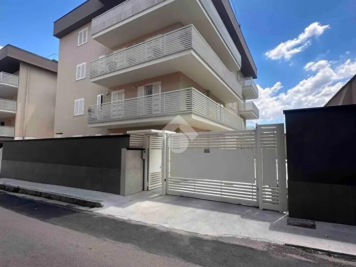 Appartamento quadrilocale in vendita in Via SantArpino, Frattaminore