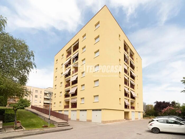 Appartamento trilocale in vendita in Via Chiusi, Perugia