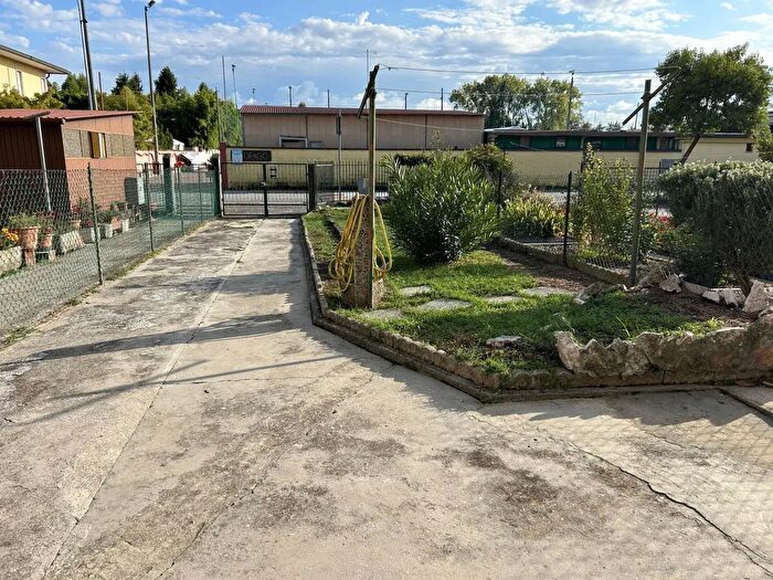 Appartamento con 5 locali in vendita in Via Santa Giovanna d'Arco, Noale