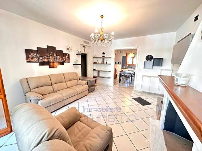 Appartamento con 5 locali in vendita in Riccione