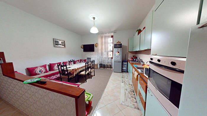 Appartamento trilocale in vendita in Via Traversa Buonpensiero, Pomigliano DArco