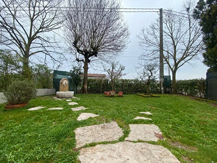 Casa quadrilocale in vendita in Castel Guelfo Di Bologna