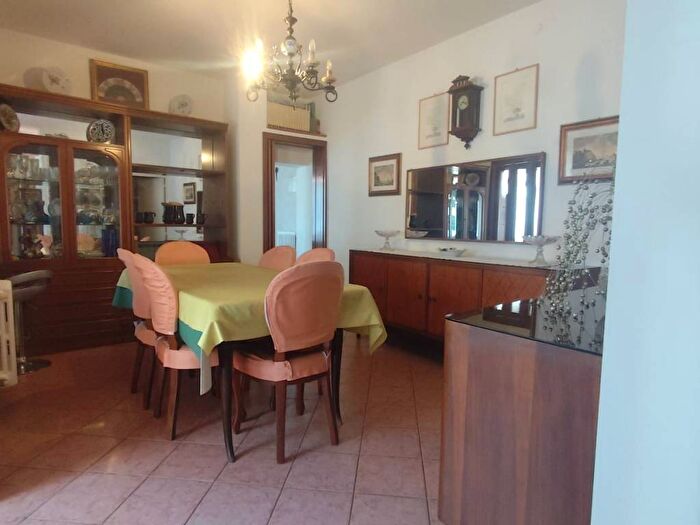 Appartamento con 6 locali in affitto in Borgo Giugno, Centro Storico, Perugia