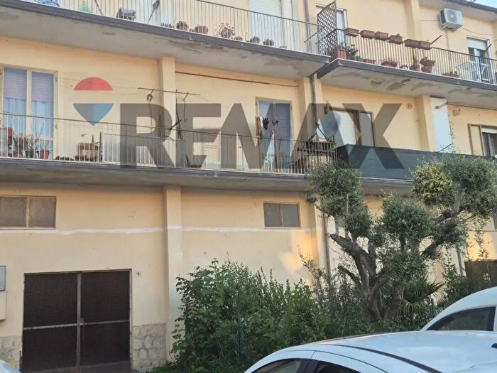 Appartamento con 6 locali in vendita in Kennedy, Flumeri