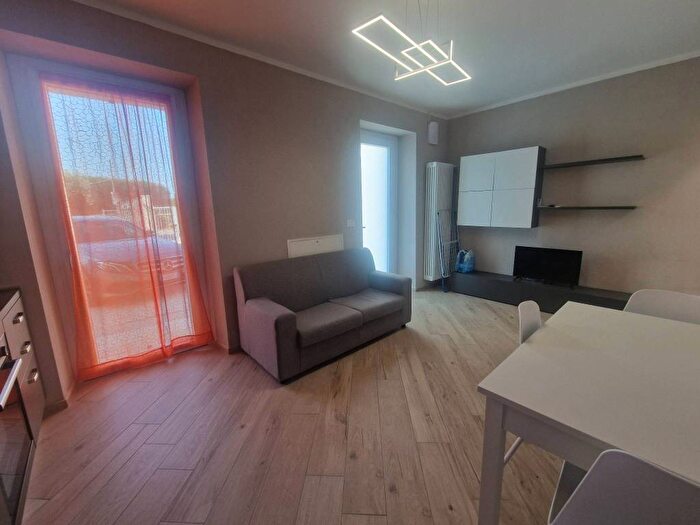 Appartamento bilocale in affitto in Strada Borgo San Martino, Borgo Nuovo, Bra