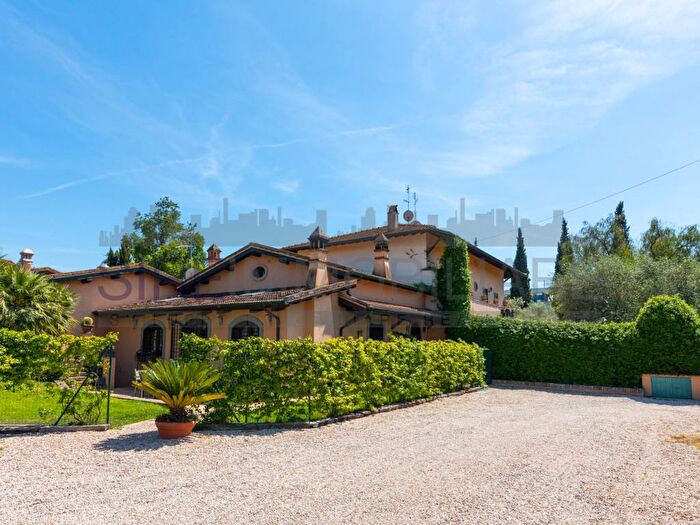 Casa bilocale in affitto in Via della Cecchignola, Cecchignola Giuliano Dalmata, Roma