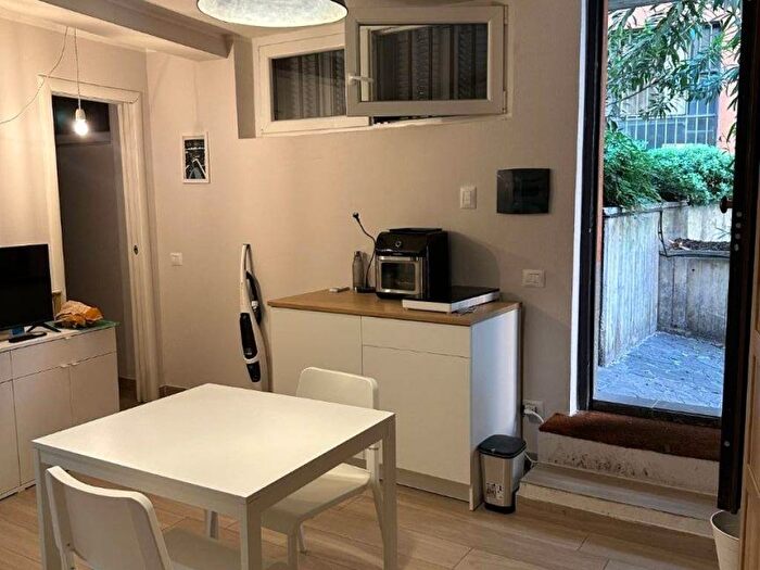 Appartamento bilocale in affitto in Via San Marco, Turati, Milano