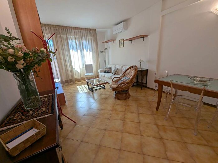 Appartamento quadrilocale in affitto in Careggi Rifredi Dalmazia, Firenze