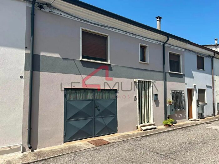 Casa quadrilocale in vendita in Nogara