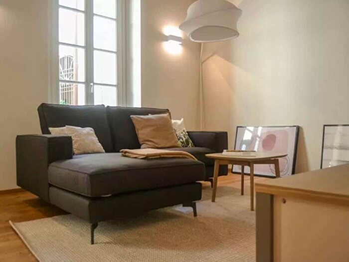 Appartamento trilocale in affitto in Via Santa Maria Fulcorina, Carrobbio, Milano