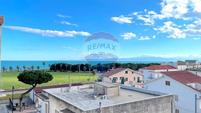 Appartamento trilocale in vendita in Via Bologna, Amendolara