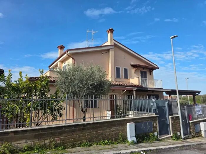 Casa quadrilocale in vendita in Via dellAbbadia, Albano Laziale