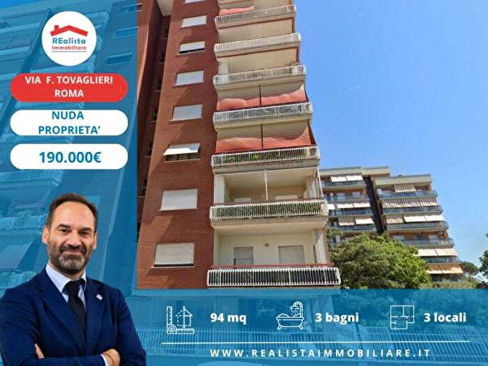 Appartamento trilocale in vendita in Via Francesco Tovaglieri, Roma