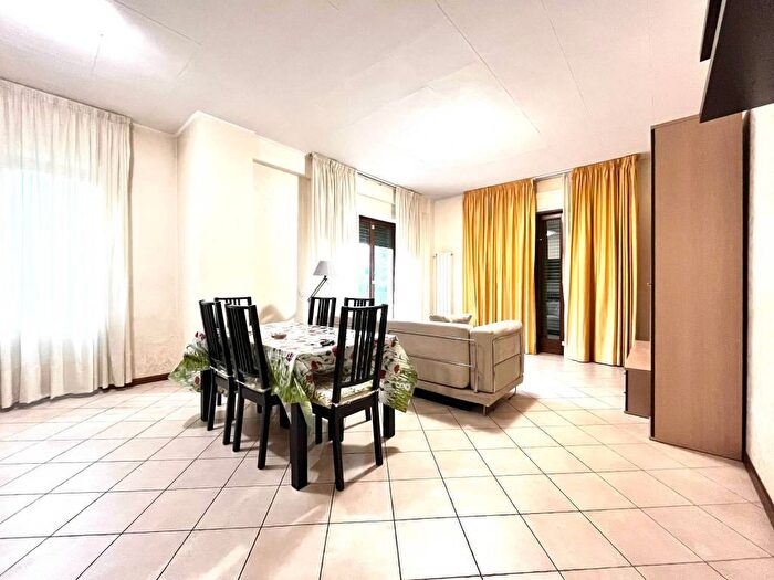 Appartamento trilocale in affitto in Via Sodine, Cerreto, Frosinone