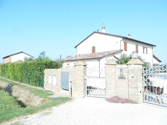 Casa con 5 locali in vendita in Ravenna